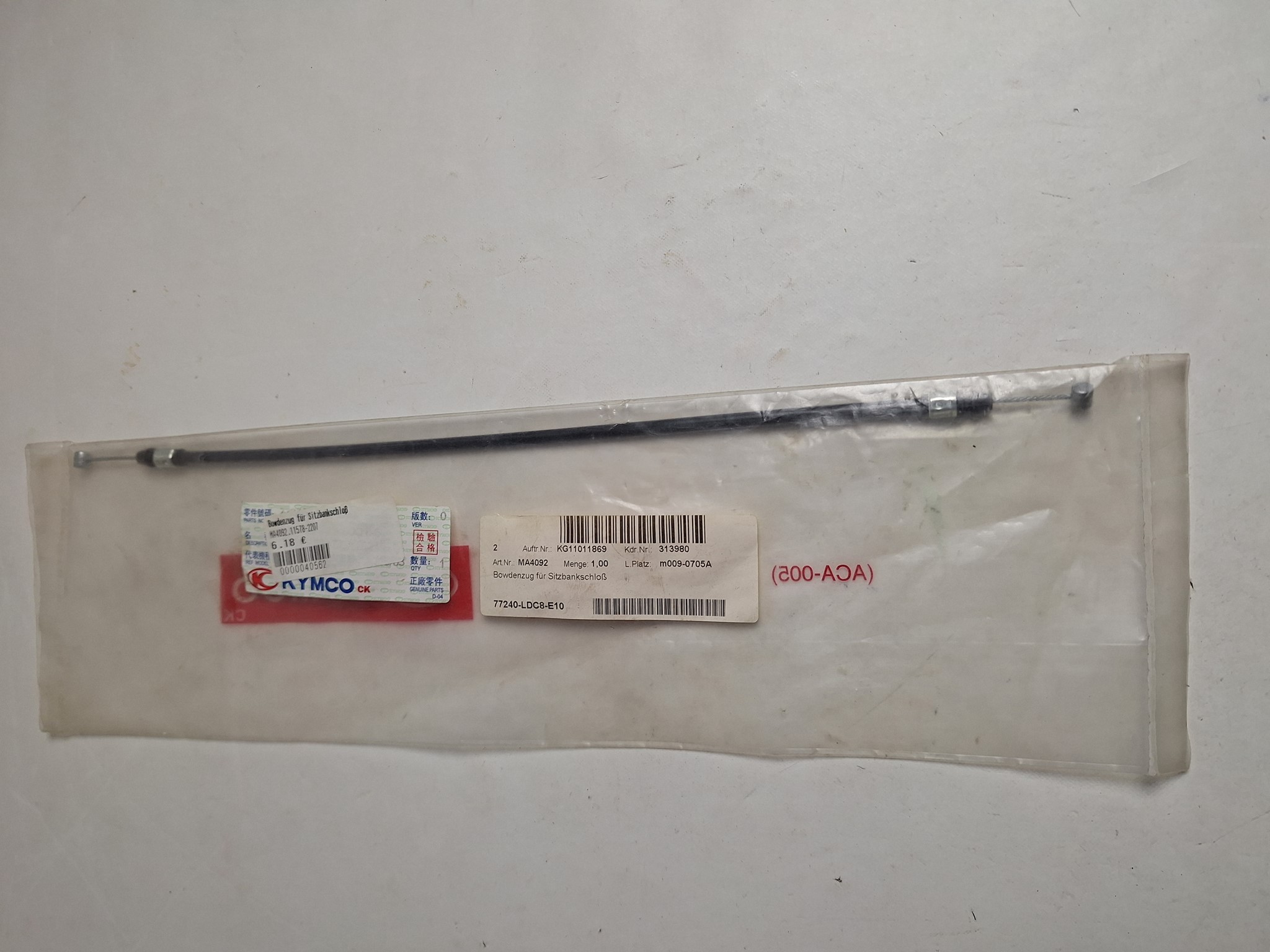 Bild von Kymco  AGILITY125 4T EUROII  ZUG FÜR SITZBANKSCHLOSS  77240-LDC8-E10